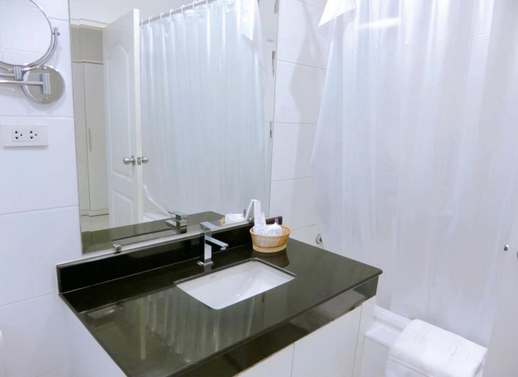 V Verve Service Apartment Hotel 차층사오 객실 사진